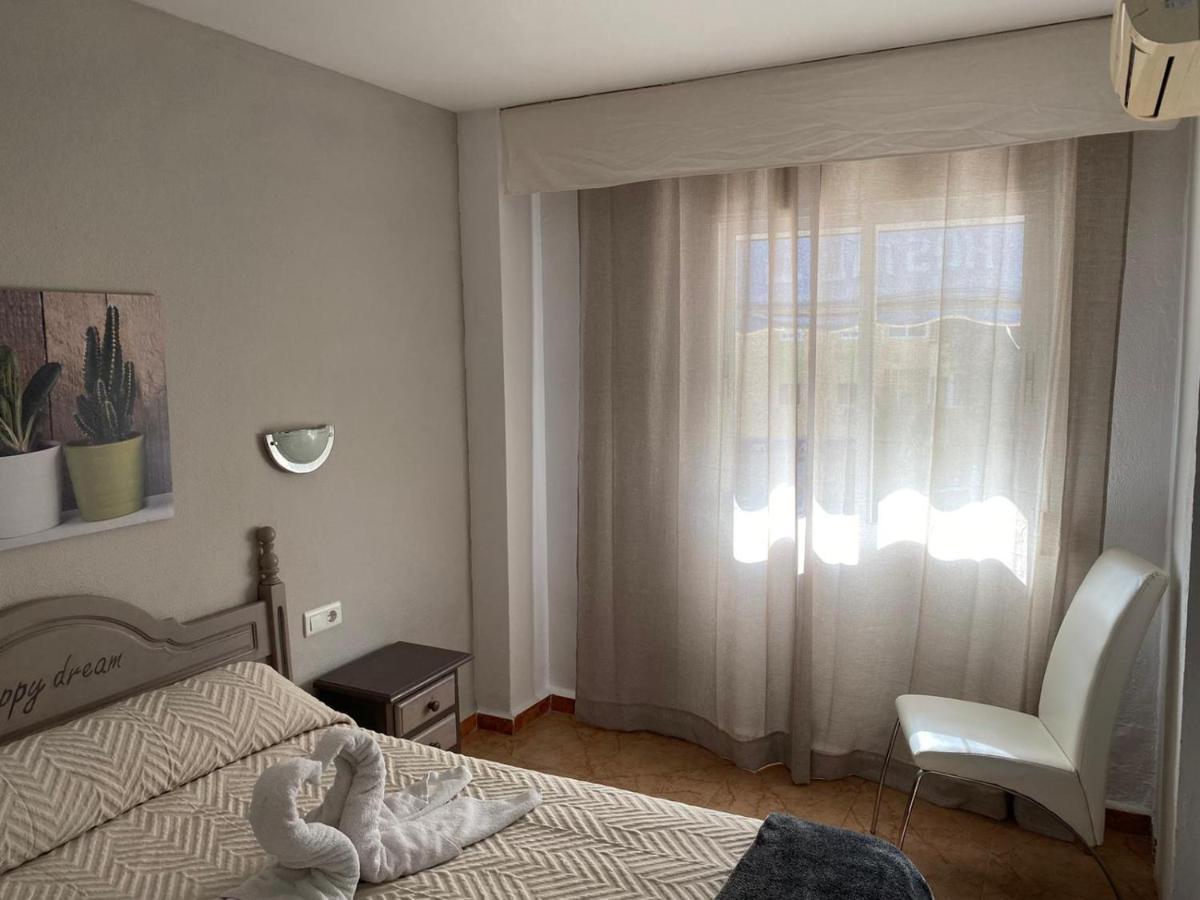 Hotel Virgen Del Rocio II à Torremolinos Extérieur photo