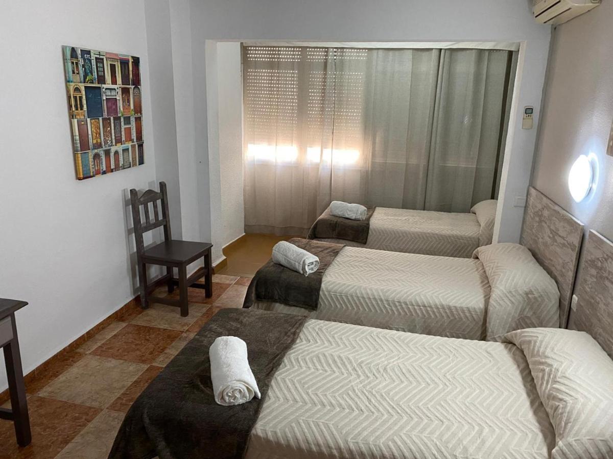 Hotel Virgen Del Rocio II à Torremolinos Extérieur photo